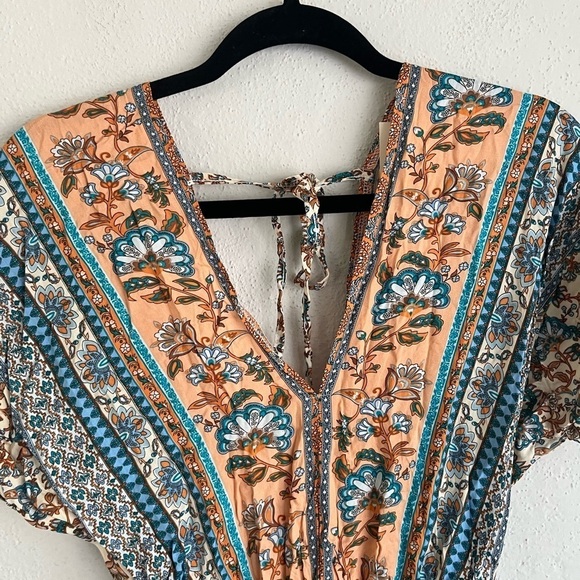 C. Cline Woman Apricot & Blue Floral V- Neck A- Line Dress, Size Small - Picture 4 of 12